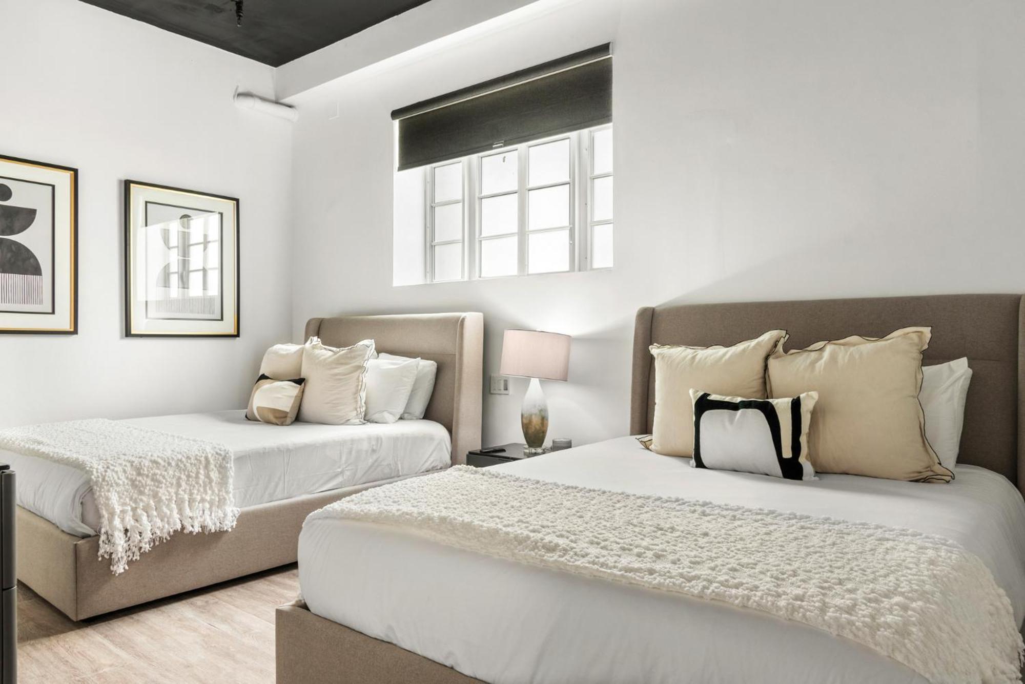 מיאמי ביץ' Luxuri Suites מראה חיצוני תמונה