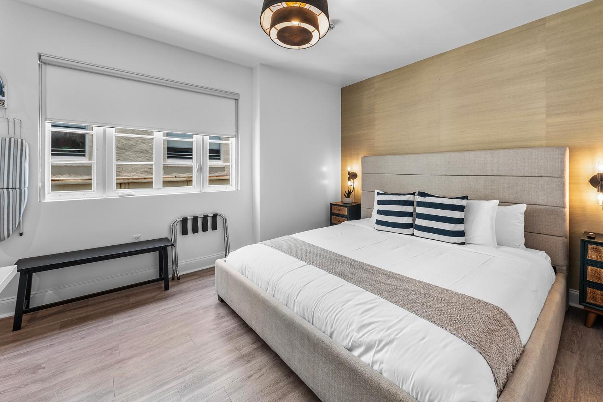 מיאמי ביץ' Luxuri Suites מראה חיצוני תמונה